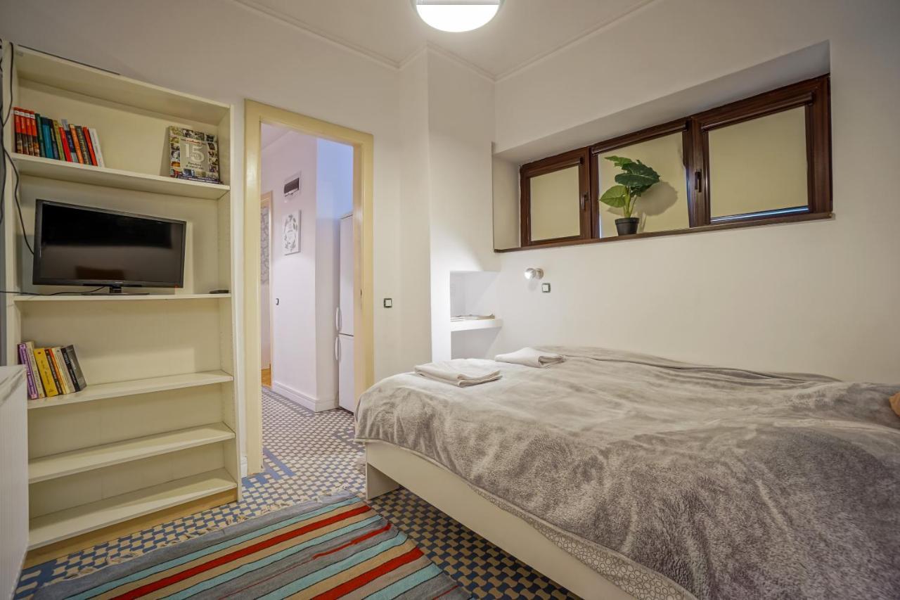 Appartement Victoriei Blue à Bucarest Extérieur photo