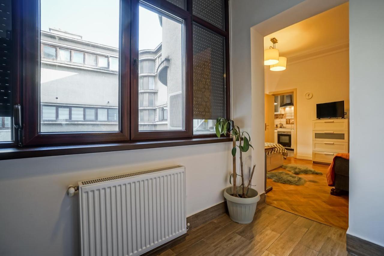 Appartement Victoriei Blue à Bucarest Extérieur photo